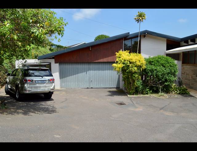 8 BEDROOM FREEHOLD FOR SALE IN WESTVILLE